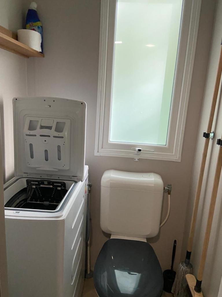 Mobil Home Aventura 6-8 Personnes Tout Confort Saint-Brevin-les-Pins Exterior foto
