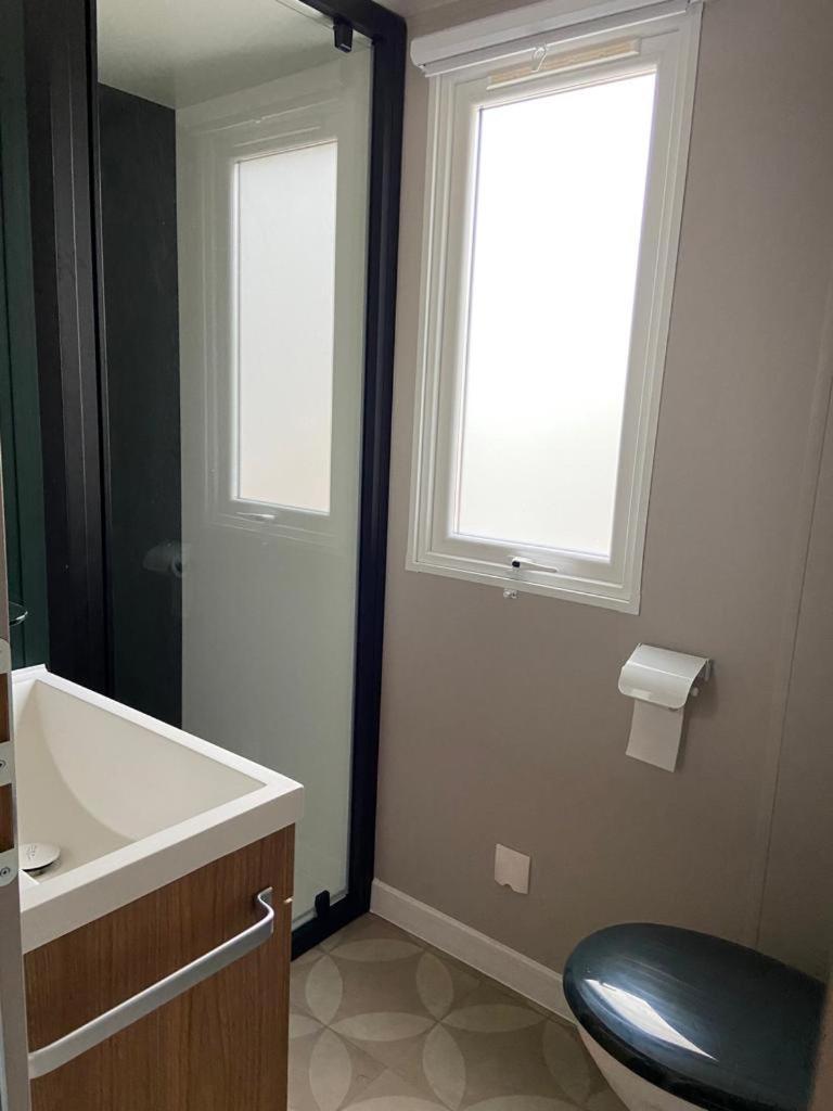 Mobil Home Aventura 6-8 Personnes Tout Confort Saint-Brevin-les-Pins Exterior foto